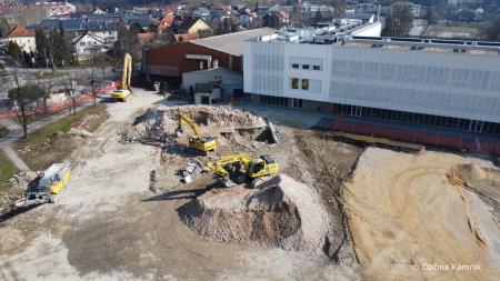 Izgradnja novih zunanjih športnih površin (2)